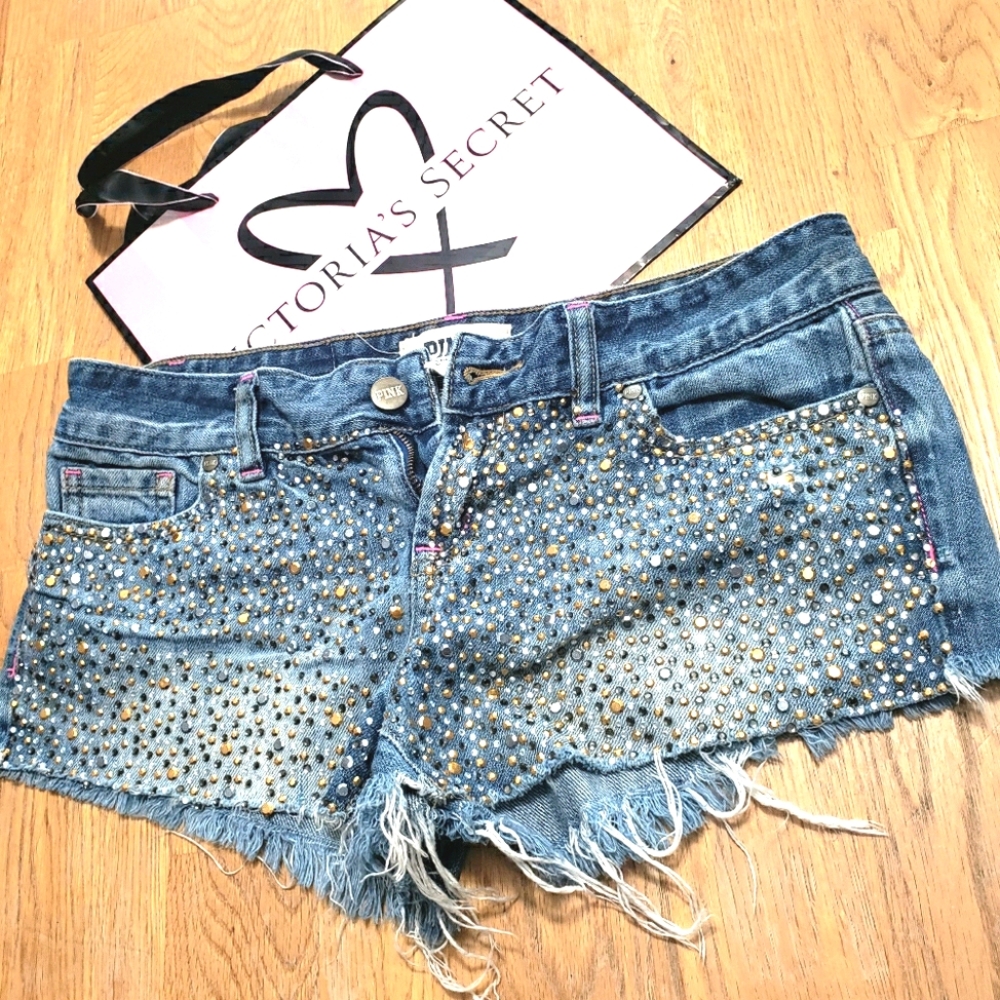 PINK  rimstone shorts